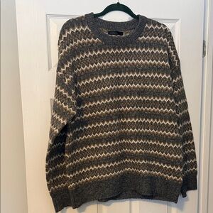 OAK + FORT Men's Chevron Crewneck Sweater - Gray and Cream